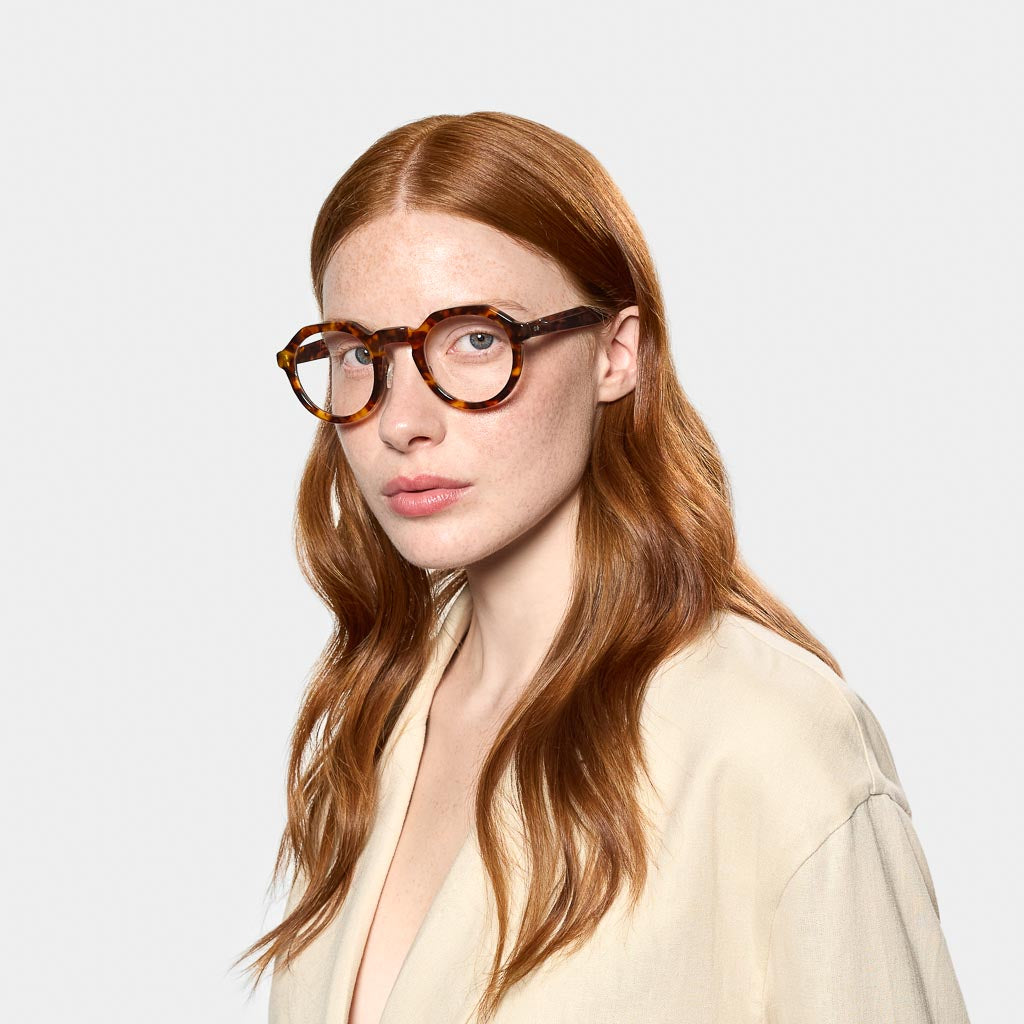 eyeglasses-ivy-eco-spotted-havana-sustainable-lateral-tbd-eyewear-woman